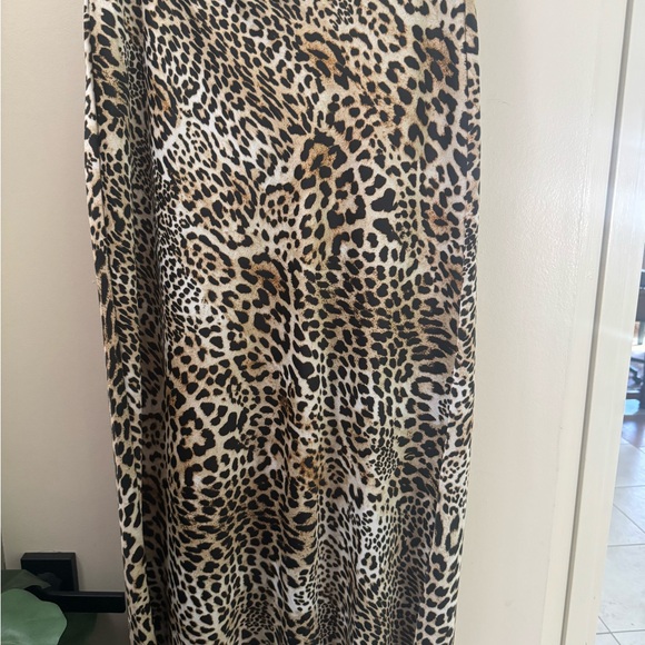 Rachel Zoe Dresses & Skirts - Chic Leopard Print Maxi Skirt